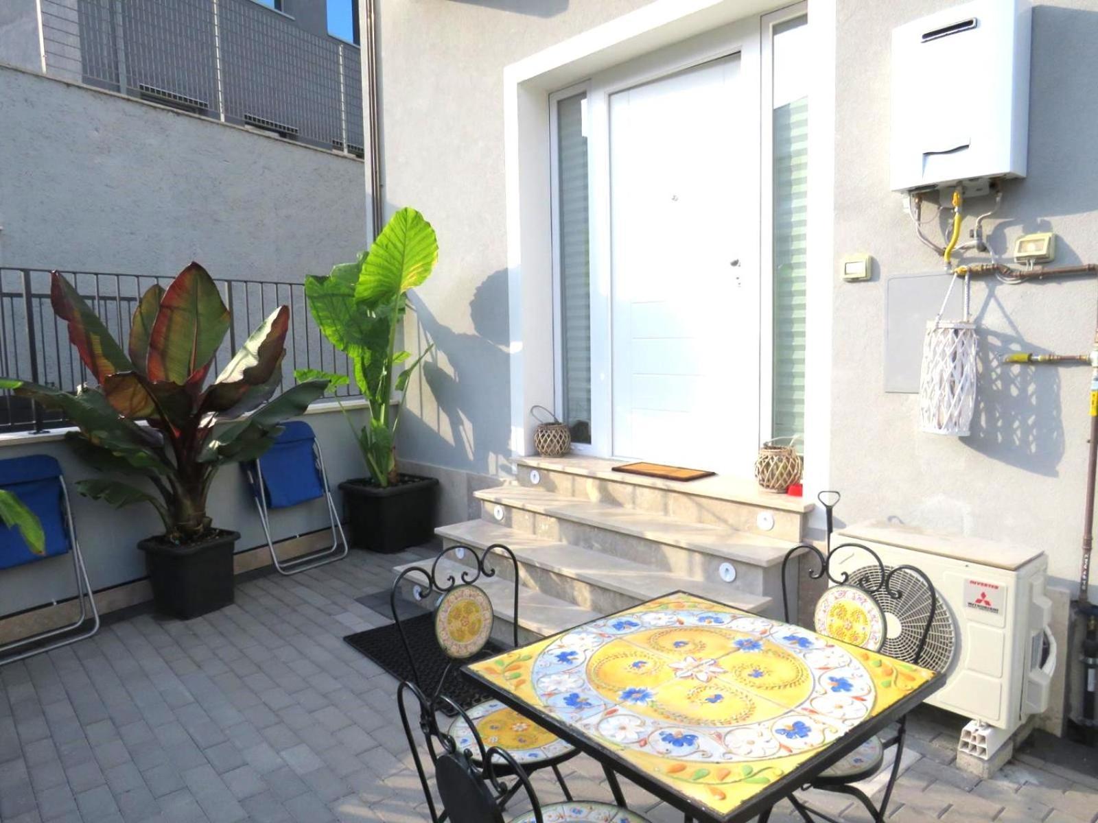 Rebibbia Guest Art Metro B Appartement Rome Buitenkant foto